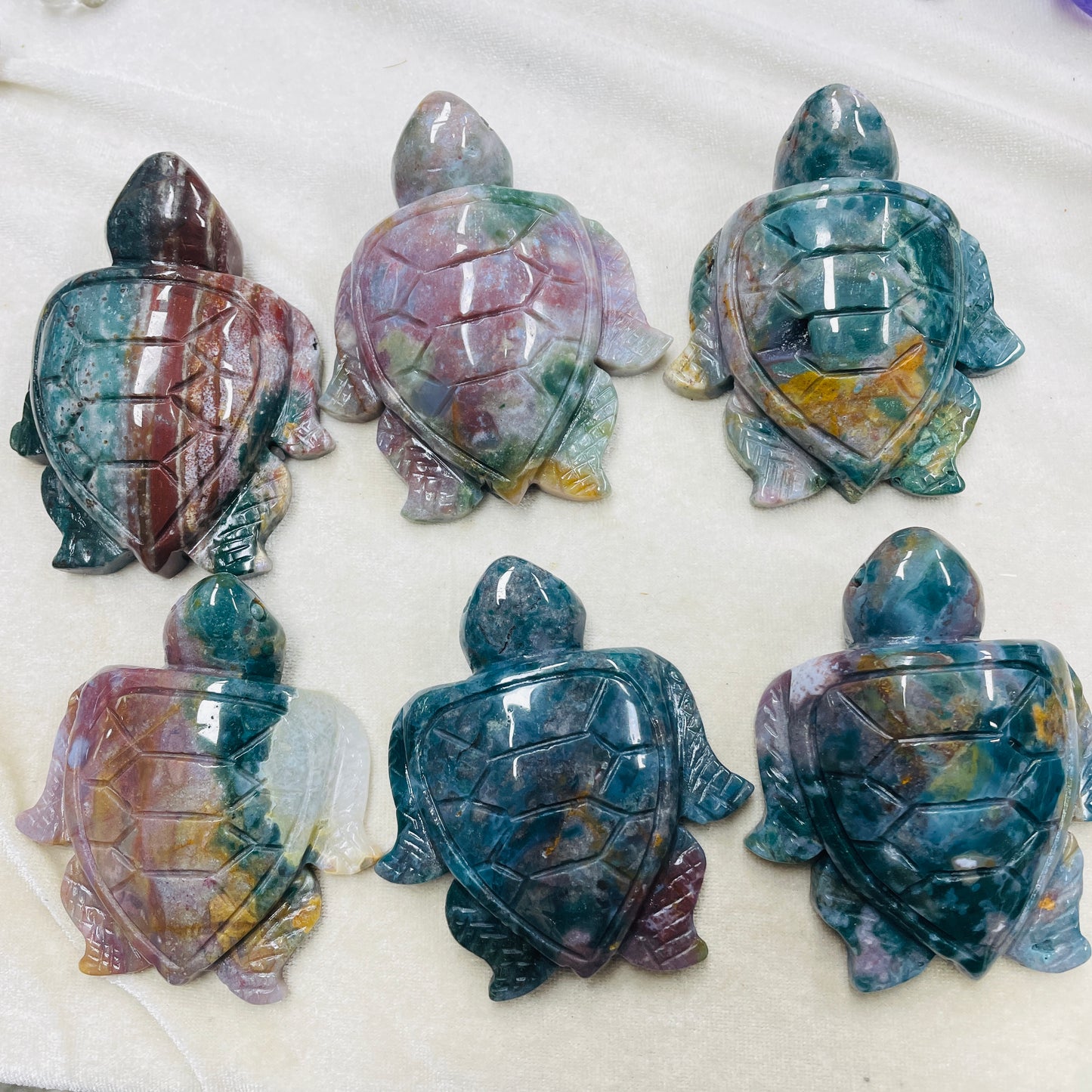 Colorful agate turtles with beautiful color and great polished