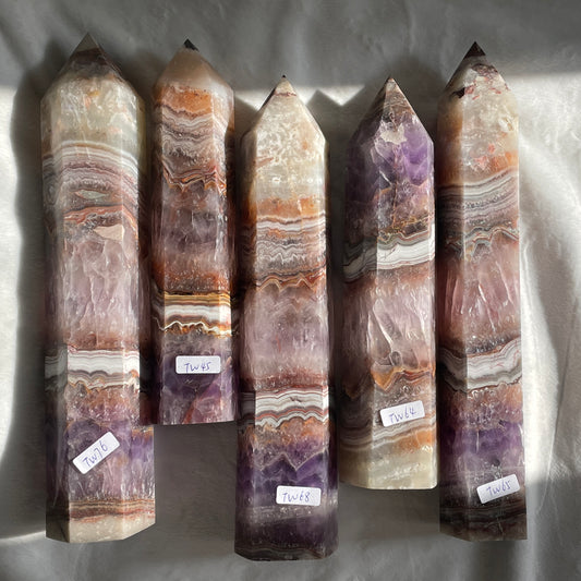 Amethyst agate tower