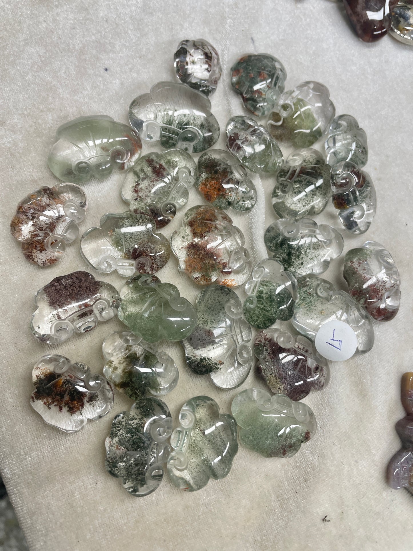 Garden quartz carvings pendant, Chinese style